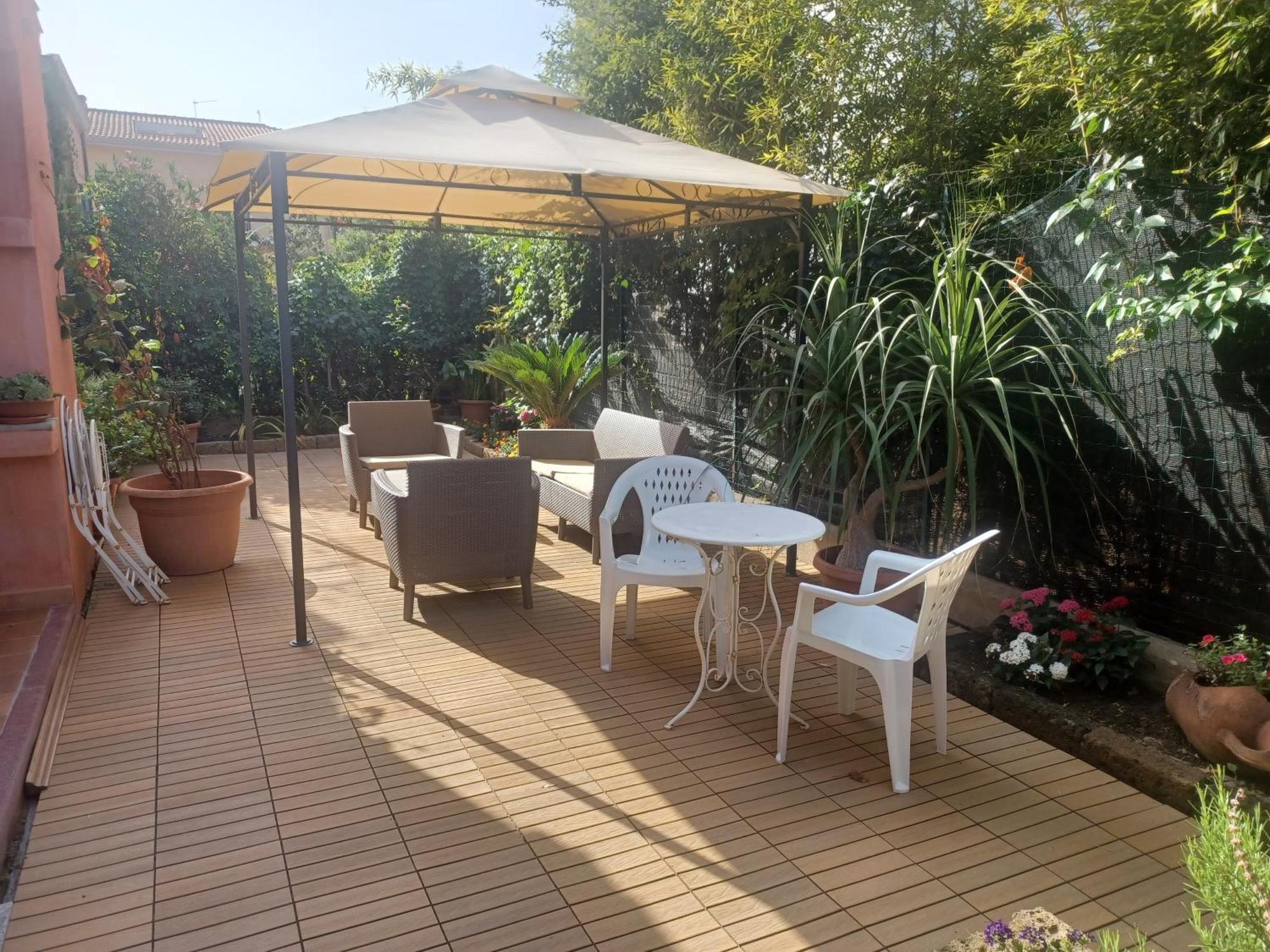 Casa Vacanza Porto Frailis Gia Porto Frailis B&B Àrbatax Екстериор снимка