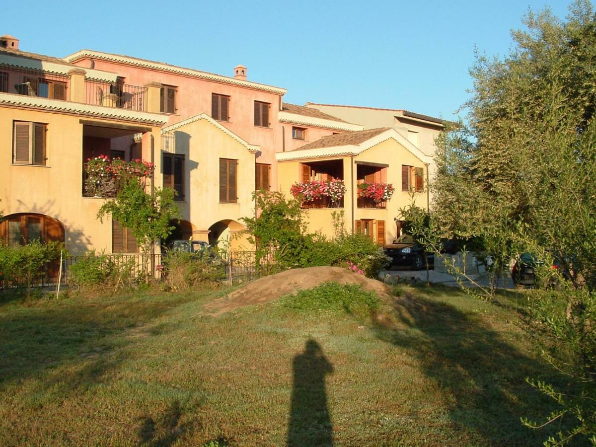 Casa Vacanza Porto Frailis Gia Porto Frailis B&B Àrbatax Екстериор снимка