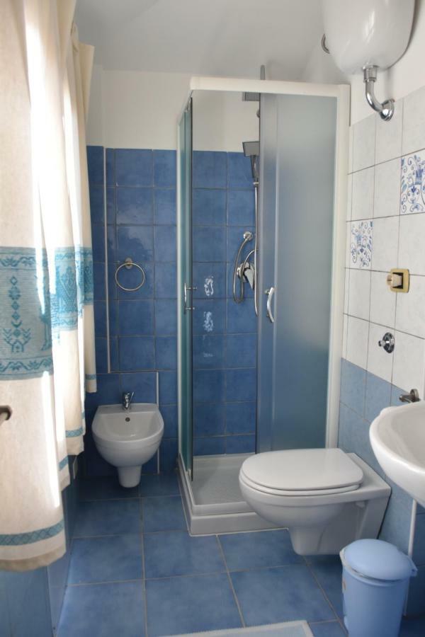 Casa Vacanza Porto Frailis Gia Porto Frailis B&B Àrbatax Екстериор снимка